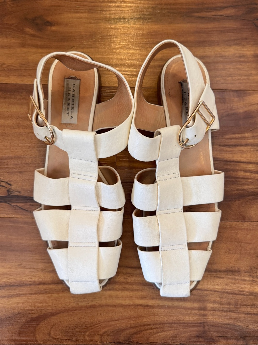 Gabriela Hearst Cream Leather Strappy Fisherman Sandals with Gold Buckle 38 Fall